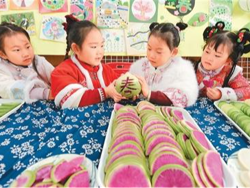 立春：一卷春饼，“咬”住春天（食愈24节气）