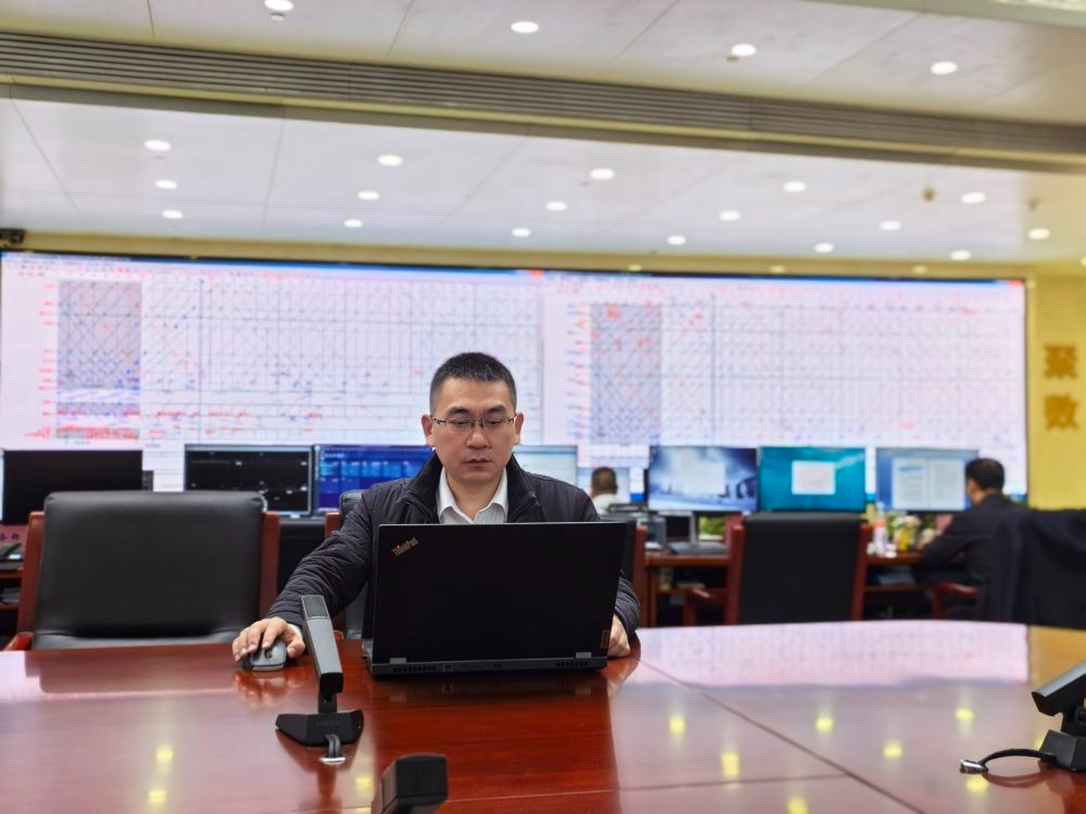 3分钟一趟 高铁“地铁化”运营——告诉你不知道的另一个“中国速度”