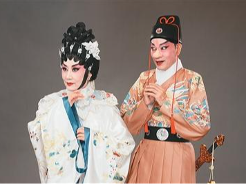 香港名伶罗家英的粤剧情缘