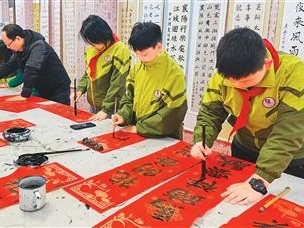 这份新春礼物，装满一整座家乡（侨界关注）