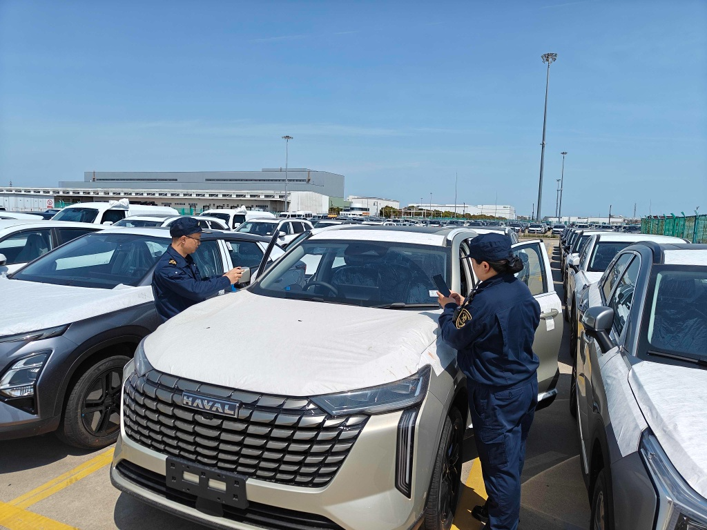 出海势头强劲，一季度上海口岸国产新能源车出口迎“开门红”