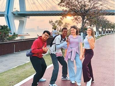 在中国，和春天来场约会（体验“中国味儿”）