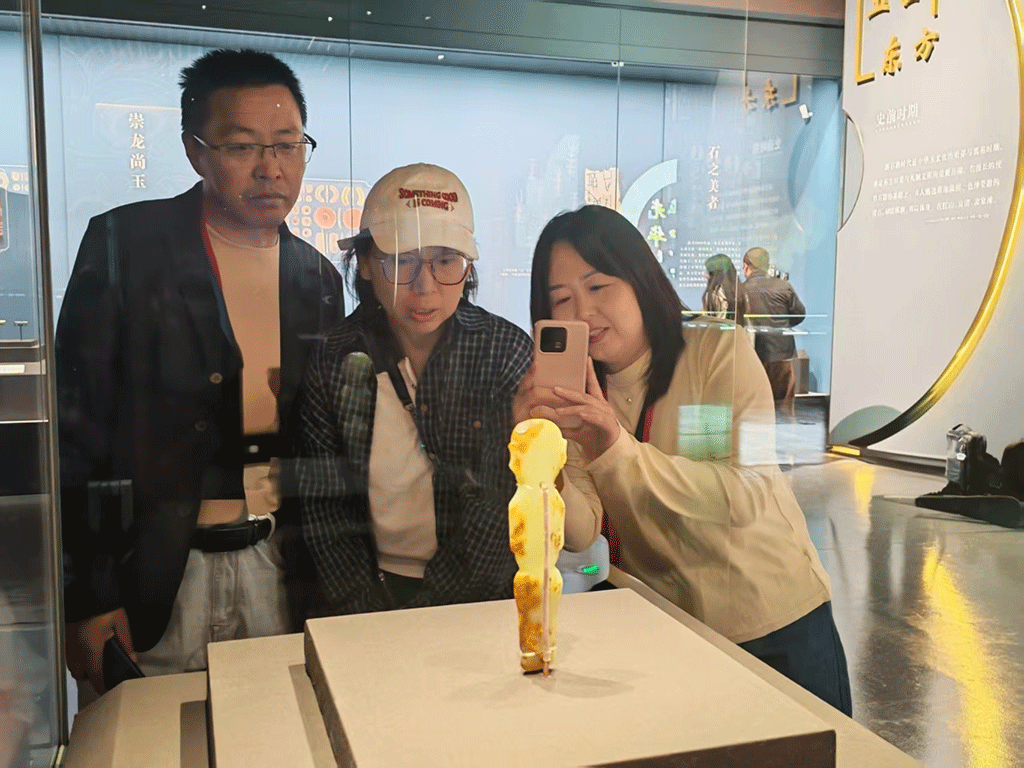 文脉华章|草原文脉汇青城 多元文明耀中华——主会场解码“美美与共”的中国叙事