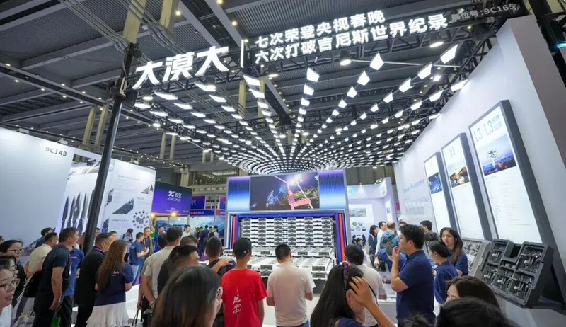 十年砺剑，大漠大以低空集群具身智能重构低空新边界