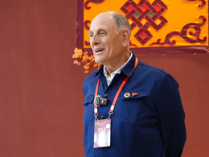 【外眼看西藏·75年变迁】“京腔儿”柯马凯：缘起三代，畅谈西藏75年新生