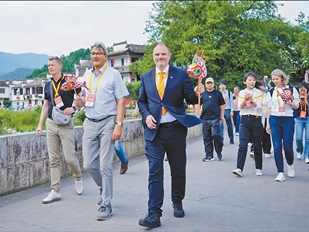 坚守遗产保护 共促城市发展