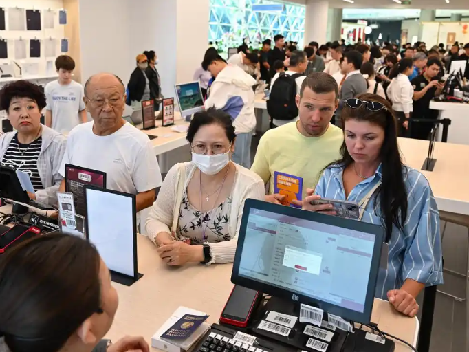 外媒说丨中国高科技赋能文旅，为国际游客带来“未来感”体验