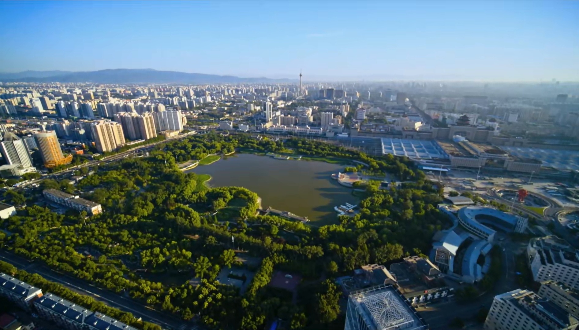 土耳其学者：中国发展成果服务于整个社会