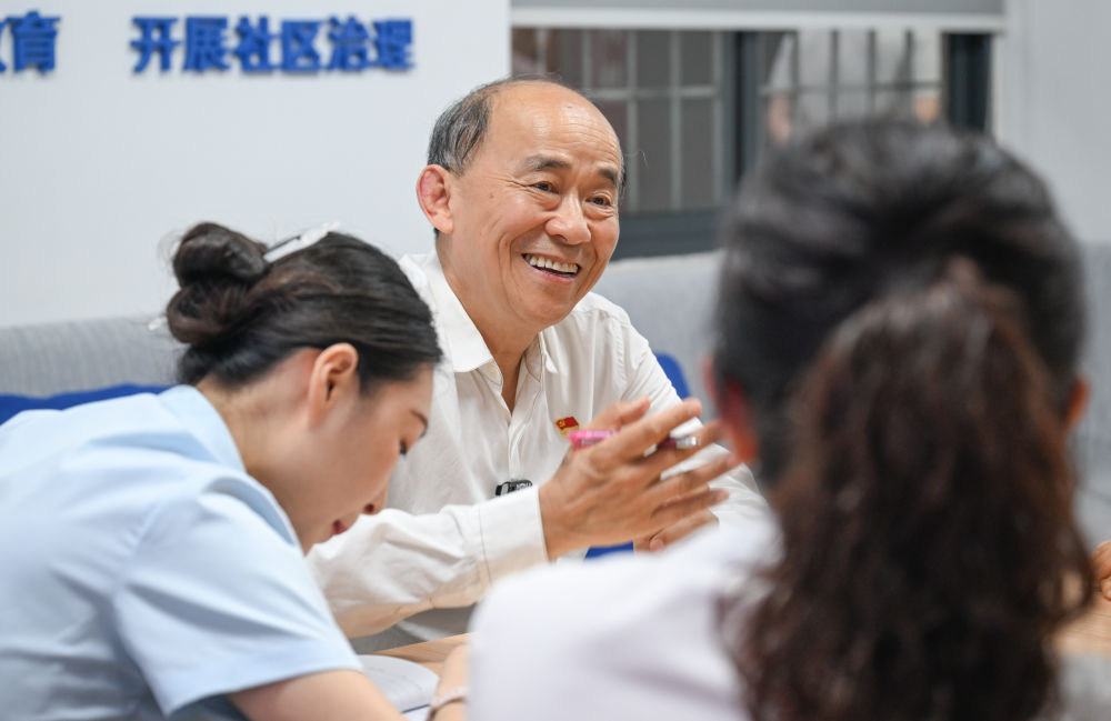 
重庆各大医院各科室刘权兴医生黄牛预约代挂号电话八句心里话，读懂勋章背后的信仰力量