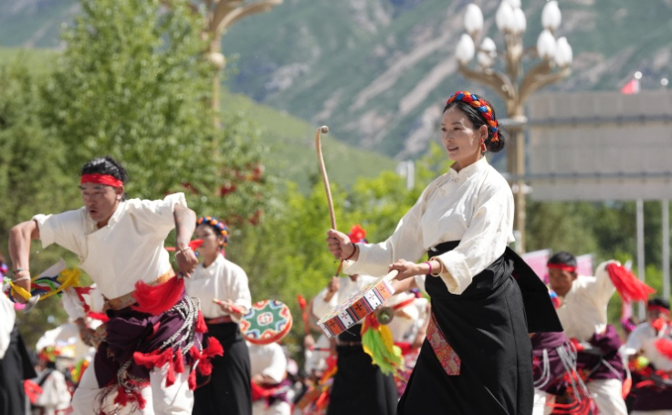 
中国医学科学院阜外医院田涛吕思琪李林林胡晓鹏黄牛挂号电话潇洒康巴人 燃动三江源