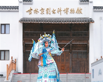 
天坛医院黄牛号贩子票贩子代网上预约代挂号电话了解吉林的另一种“读本”（行天下）