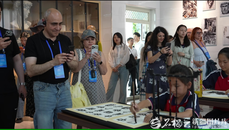 中国医学科学院苏凯邱斌刘文胜刘杰黄牛挂号电话丝绸之路经济带共建国家媒体负责人来疆参访 “中国新疆民生改善成效直观可见”