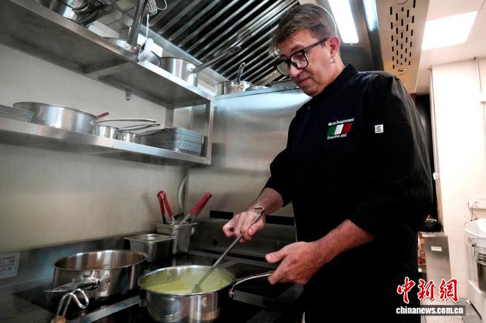 
北京协和医院高金明医生黄牛预约代挂号电话意大利餐饮顾问在华创业 用美食架起交流桥梁