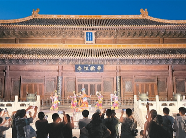 走进公园，与艺术相遇