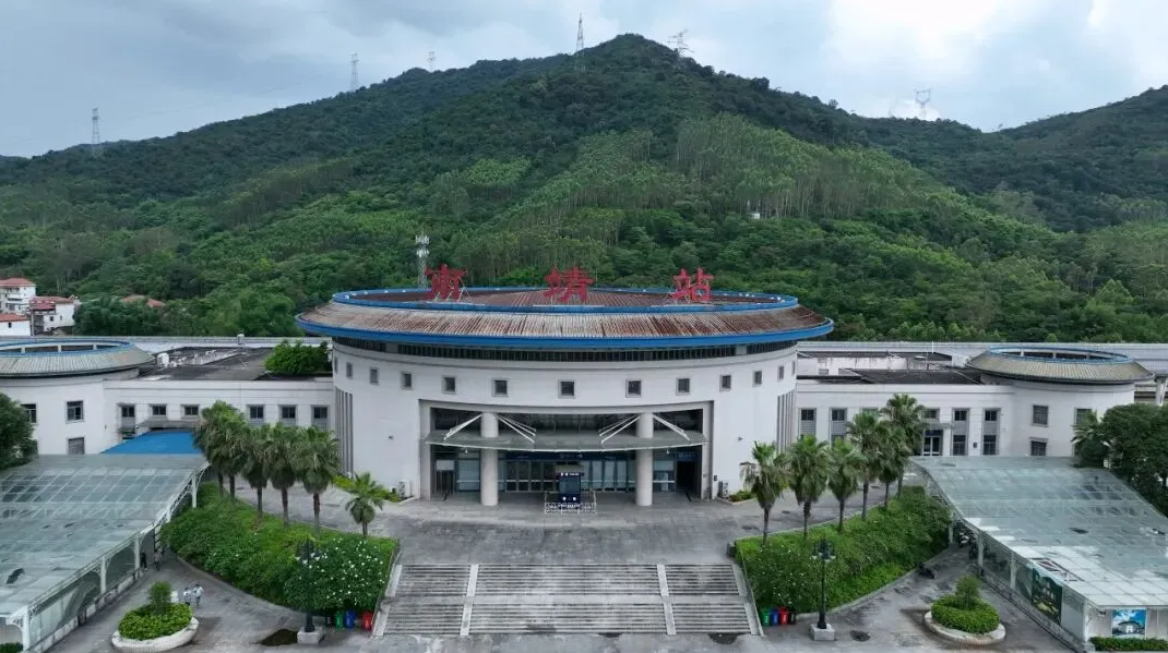 北京大学人民医院贾晋松医生黄牛预约代挂号电话“这就是中国速度!”上百个国家大学生被中国高铁实力圈粉