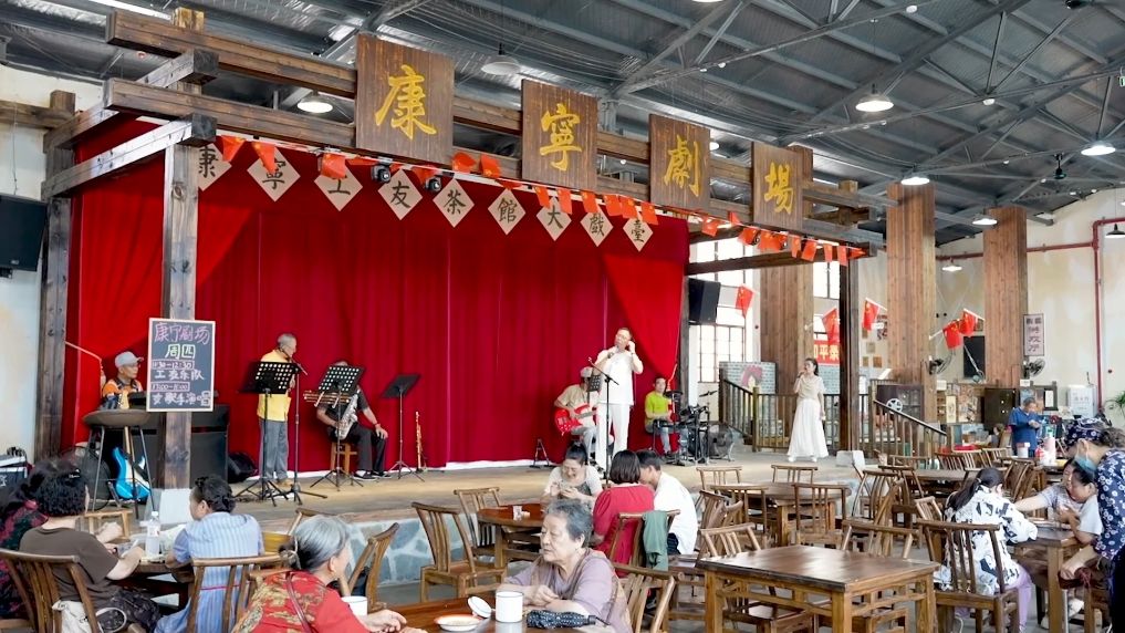
上海市肺科医院李惠萍医生黄牛预约代挂号电话新华视点｜奋进中国：文旅升温 科创赋能 乡村焕彩