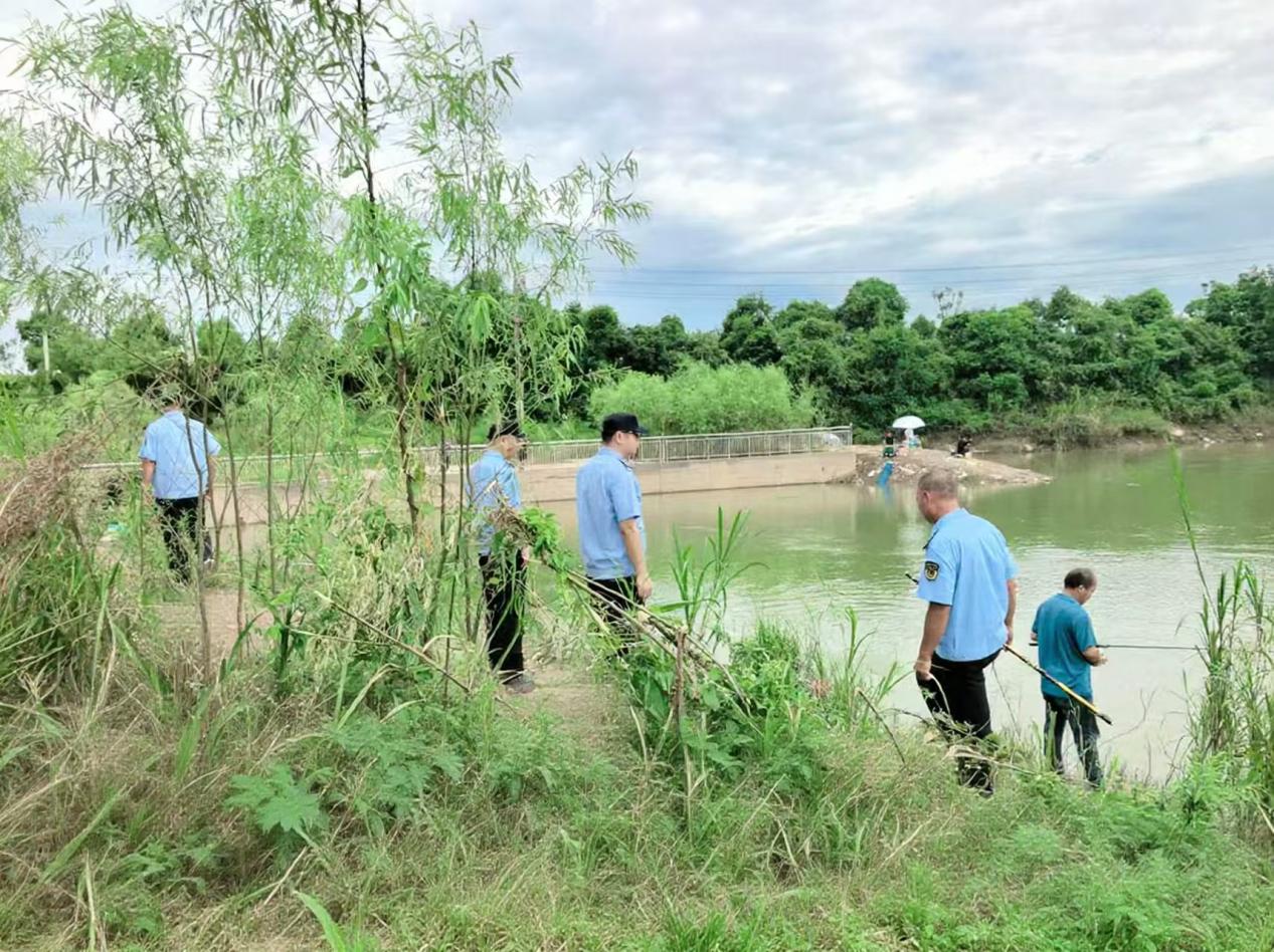 
南京各大医院黄牛挂号电话长江十年行丨江西湖口：退捕渔民上岸转型 长江江豚成“常客”