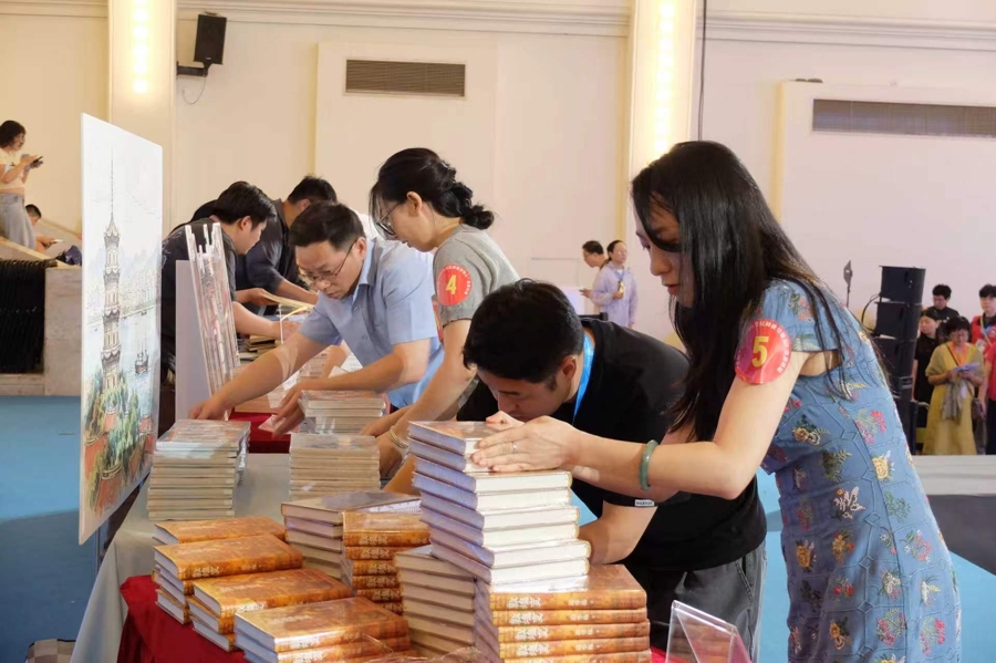 
上海市胸科医院郭旭峰医生黄牛预约代挂号电话七天很短，书香很长！上海回答“阅读何为”