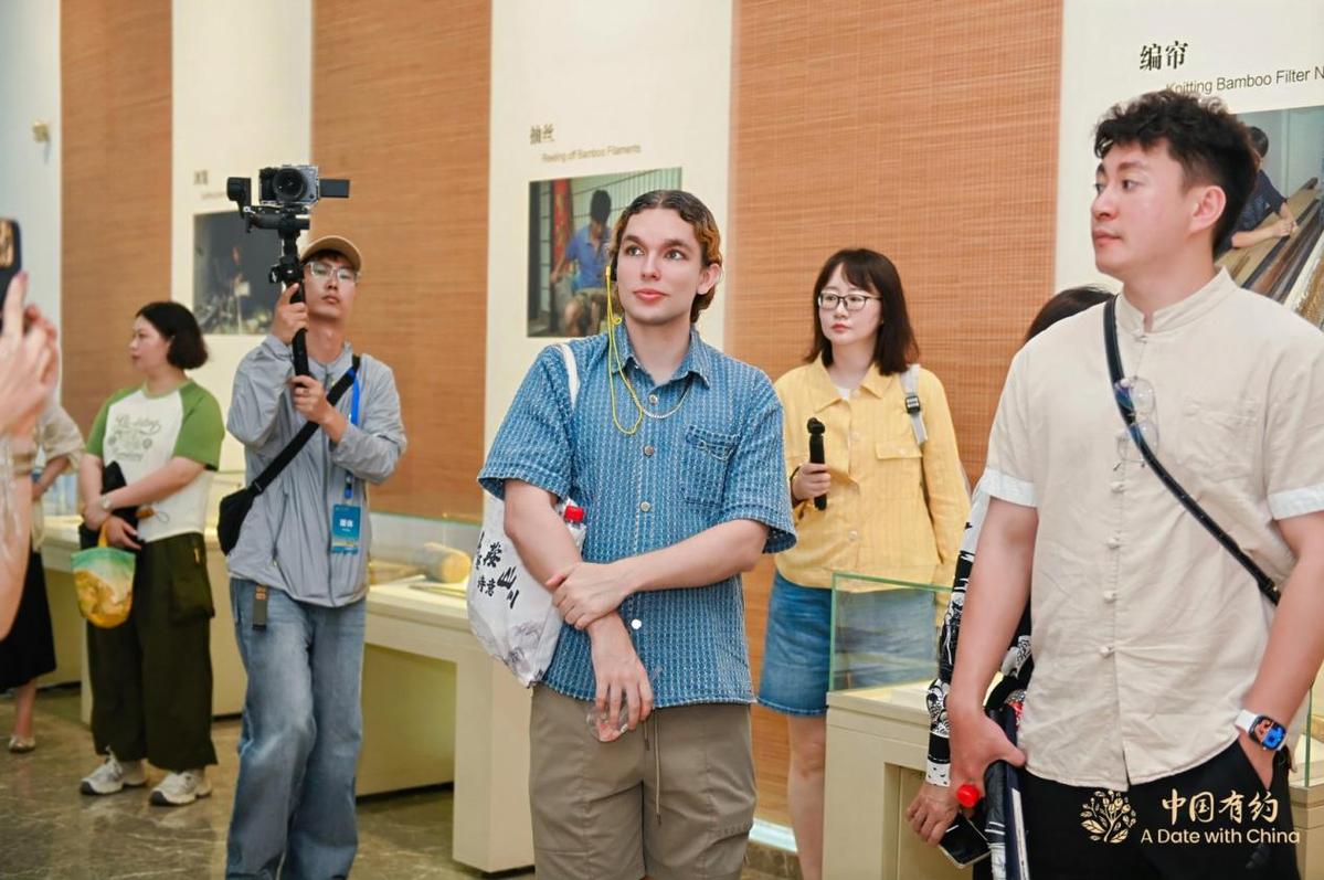 
广东省人民医院黄牛号贩子票贩子代网上预约代挂号电话当东方美学遇见世界目光 外国友人眼中的宣纸之美