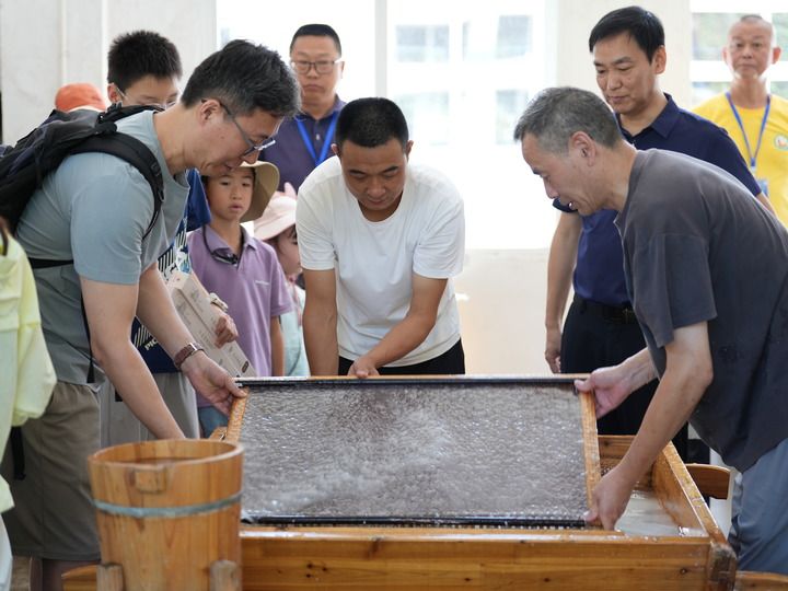 
儿研所医院黄牛号贩子票贩子代网上预约代挂号电话新华视点｜“奔县游”何以有奔头