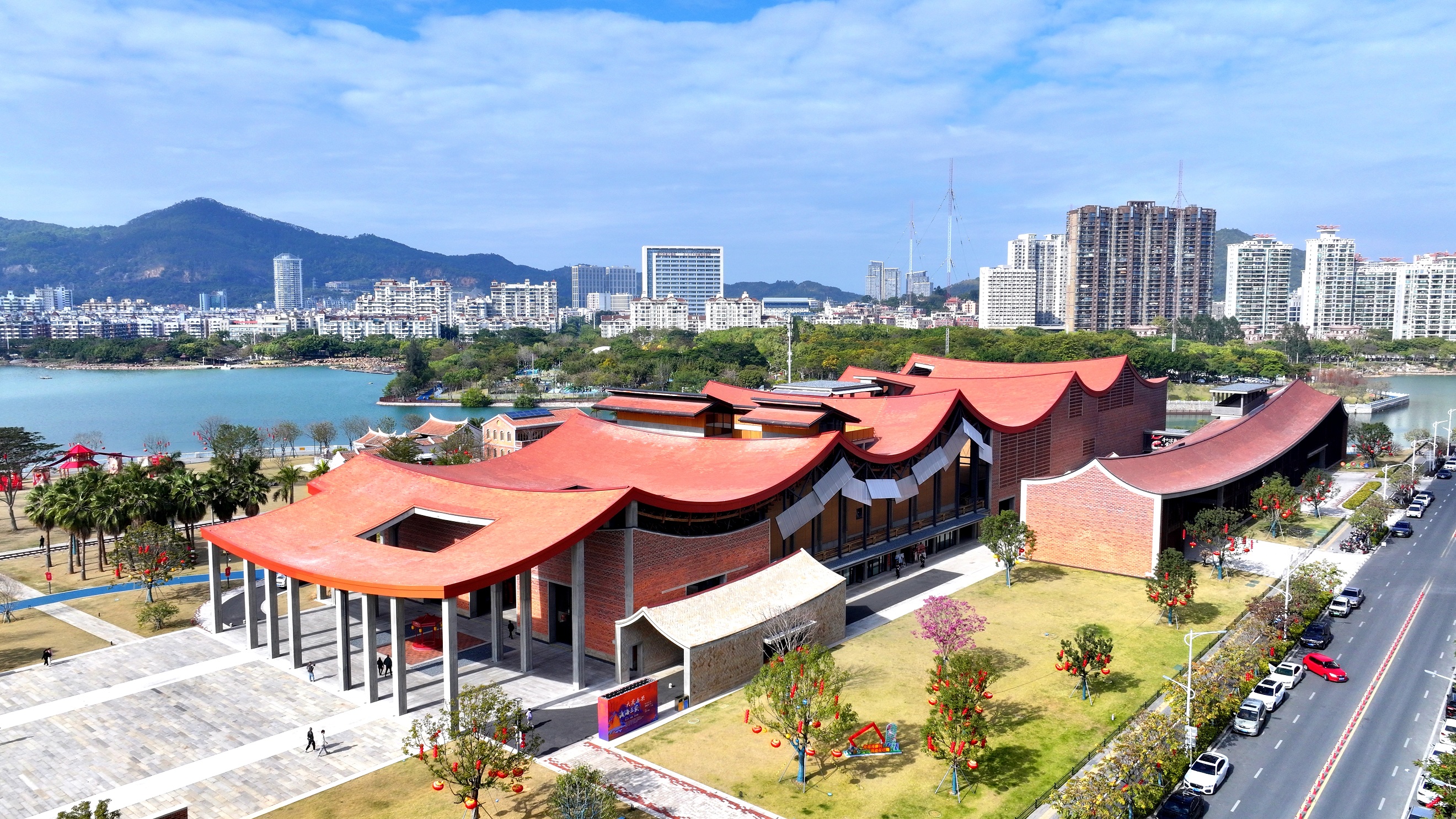 
西安市精神卫生中心黄牛号贩子票贩子代网上预约代挂号电话活力中国调研行 | “网红书院”藏着什么样的消费密码？
