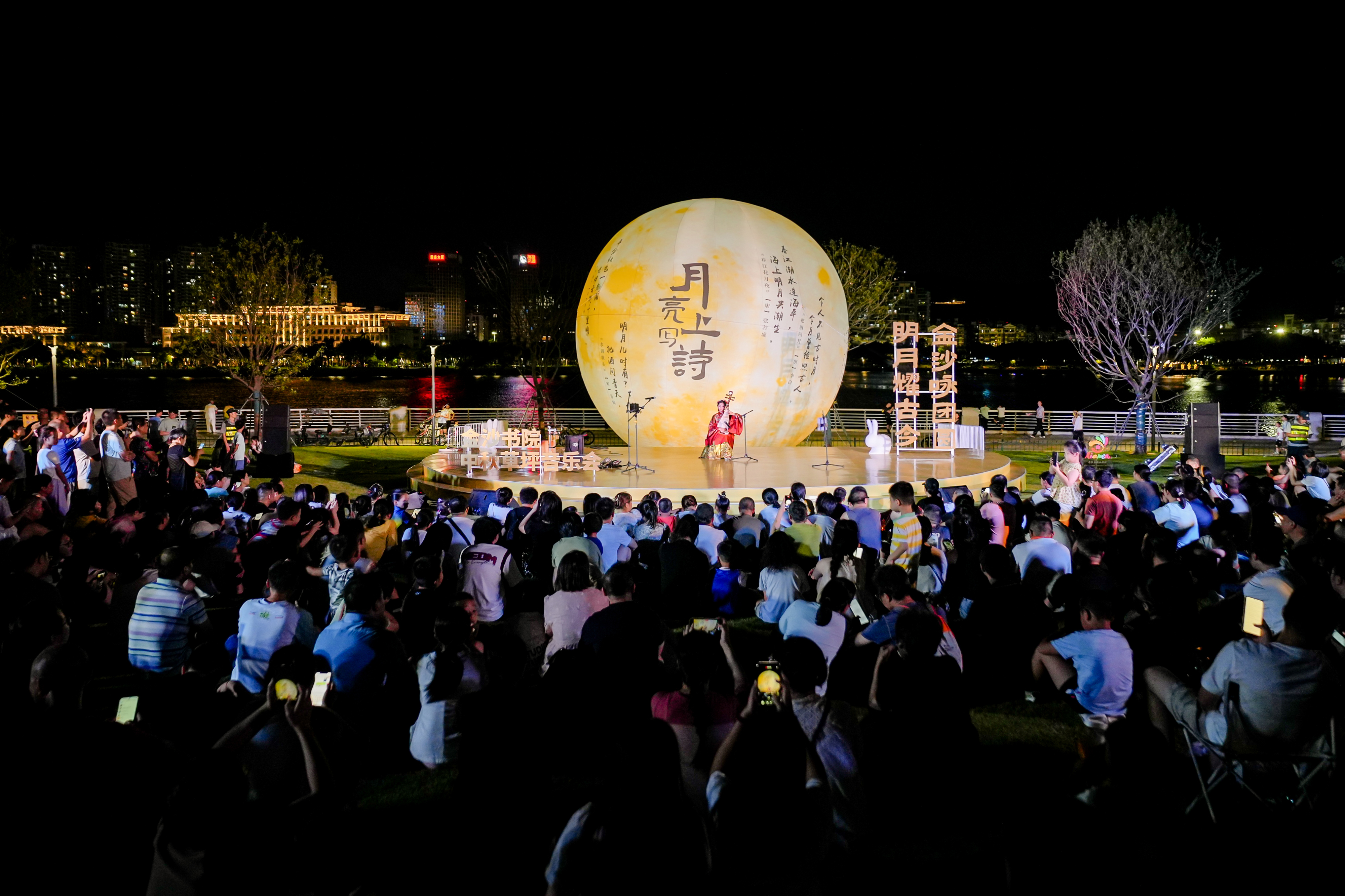 
西安市精神卫生中心黄牛号贩子票贩子代网上预约代挂号电话活力中国调研行 | “网红书院”藏着什么样的消费密码？