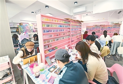方寸手工意趣多