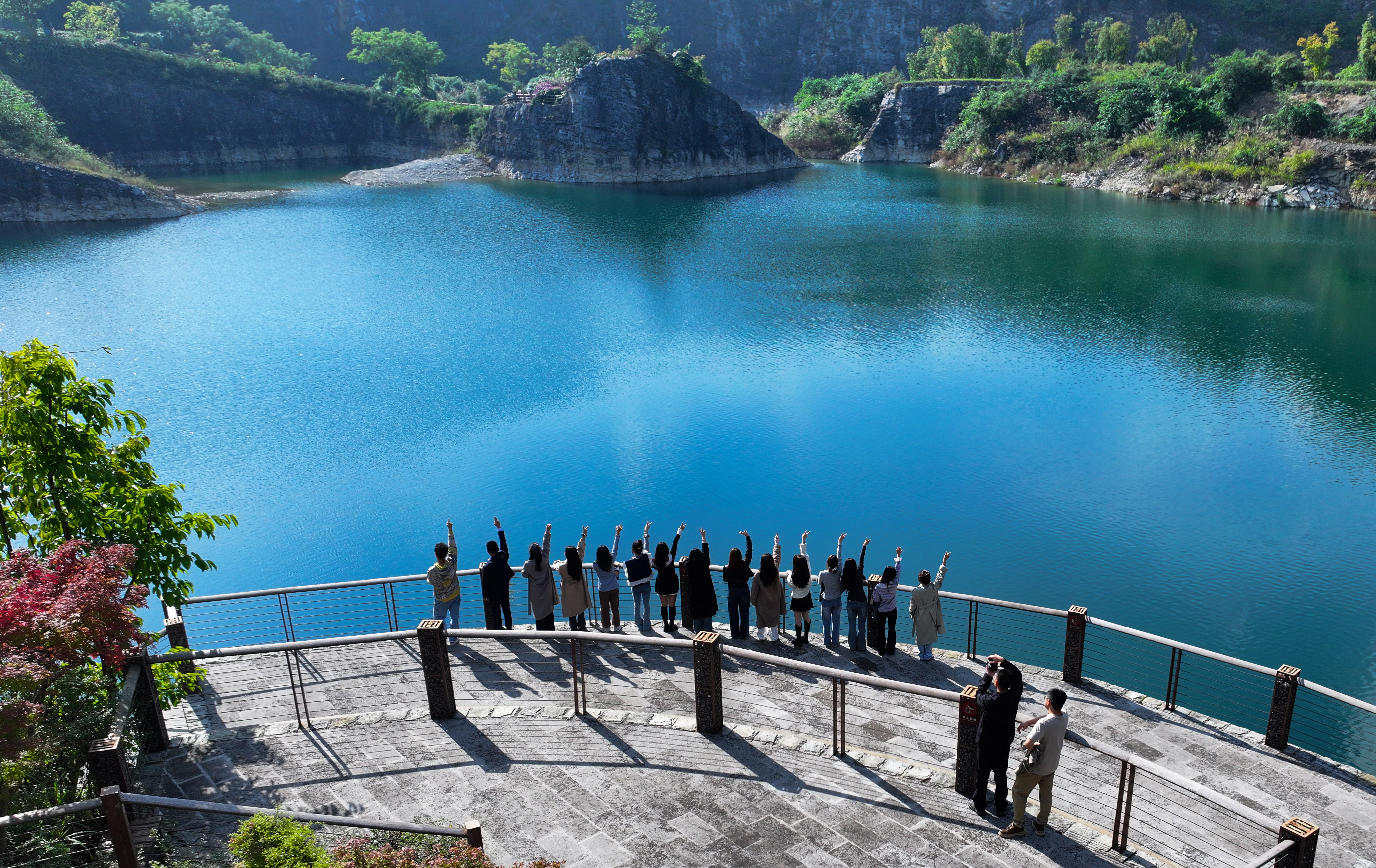 
北京宣武医院陈飞李海峰林华张鸿祺吴浩王硕张东刘鹏黄牛挂号电话长江十年行｜铜锣山矿区：又见“靠山吃山”