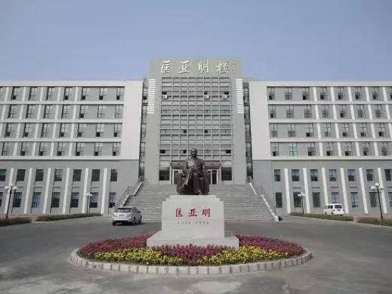 
江苏省人民医院范磊医生黄牛预约代挂号电话青春华章｜吉林大学每栋标志性楼宇都住着一位大先生