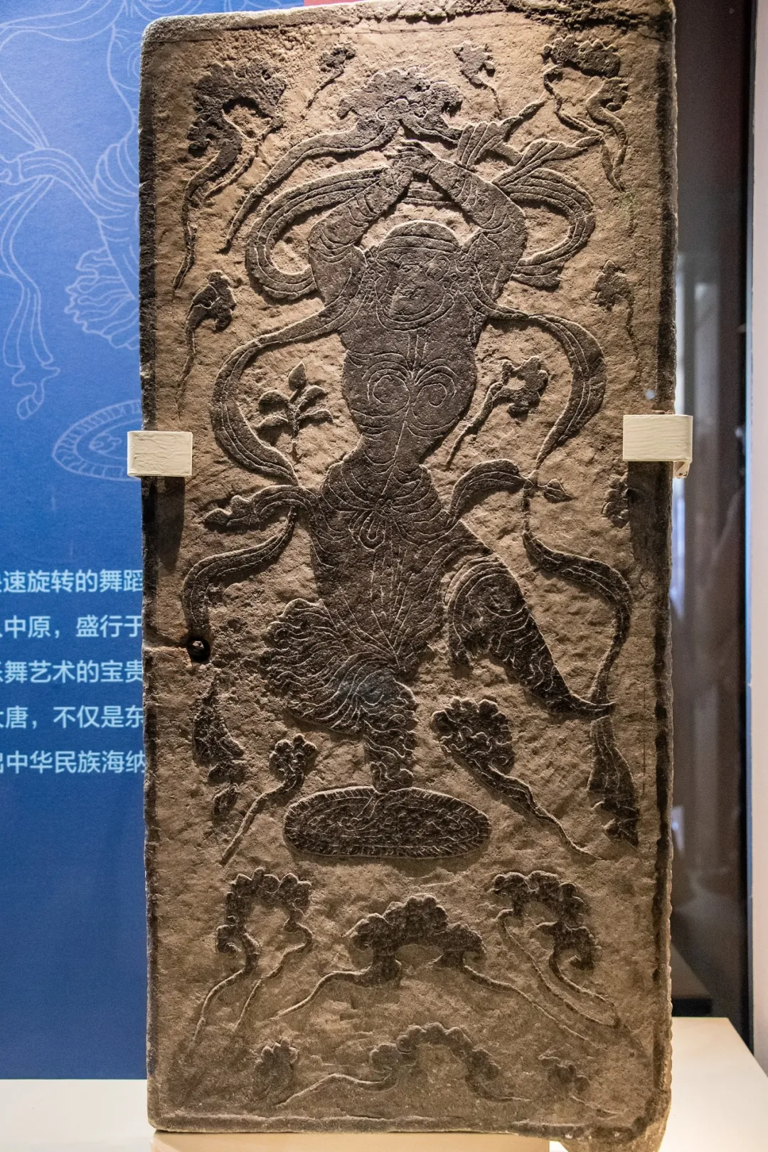 上海交通大学医学院附属新华医院崔心刚医生黄牛预约代挂号电话谁家的纯金印章,上面放个小动物啊!