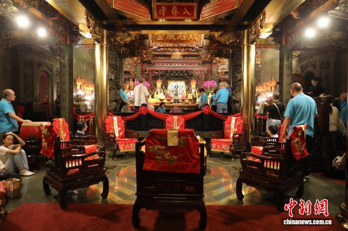 
广州医科大学附属脑科医院陆小兵医生黄牛预约代挂号电话（台湾写真）烟火气、返乡潮中感受台湾中秋团圆