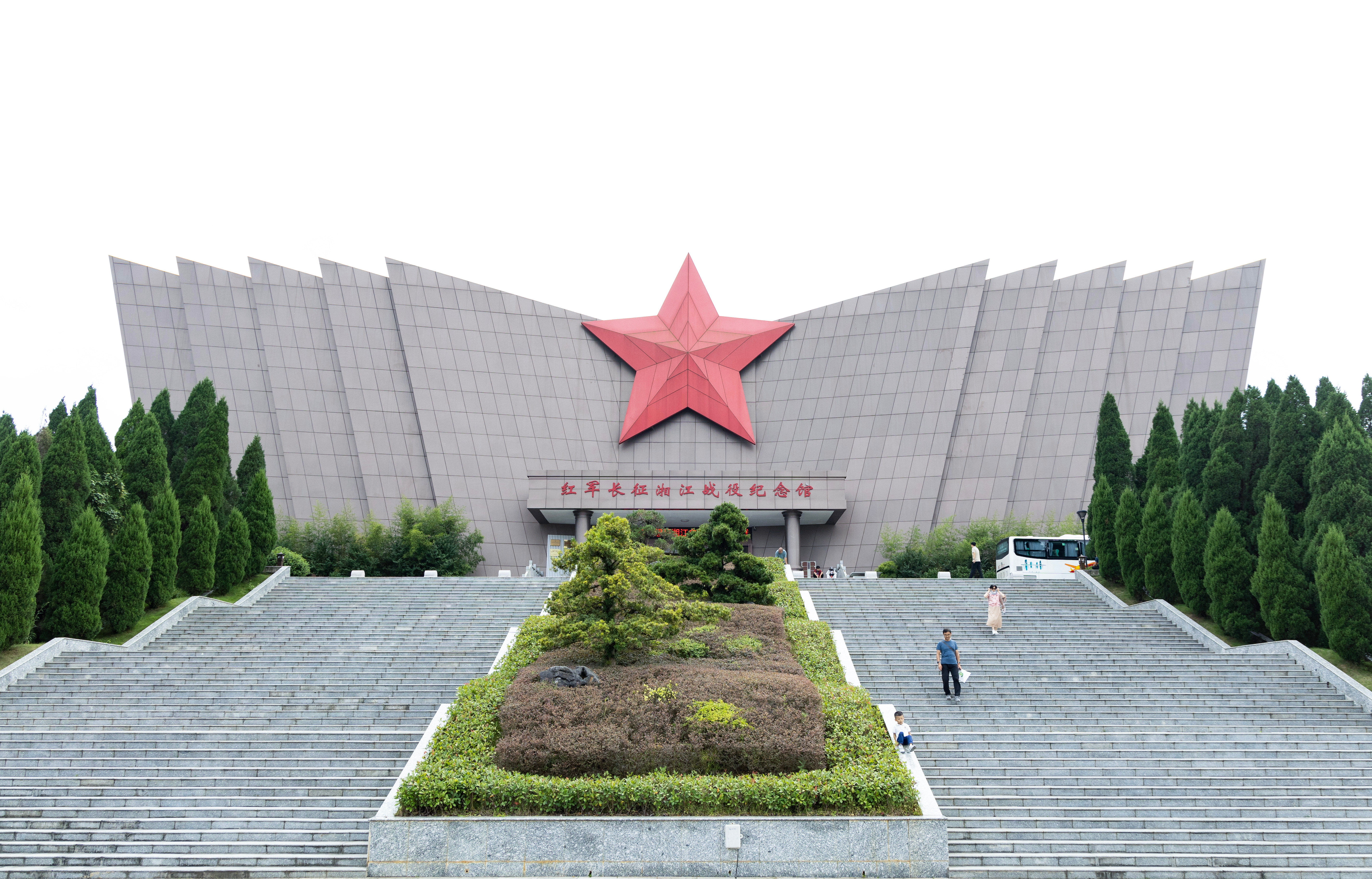 
南京各大医院黄牛挂号电话写在第十三个烈士纪念日到来之际