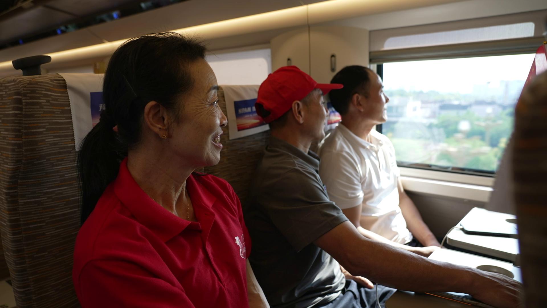 
上海市口腔医院黄牛号贩子票贩子代网上预约代挂号电话而今迈步从头越——写在瑞金至延安高铁开行之际